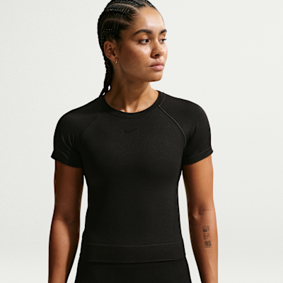 Nike Pro Seamless Women's Dri-FIT T-Shirt. Nike.com